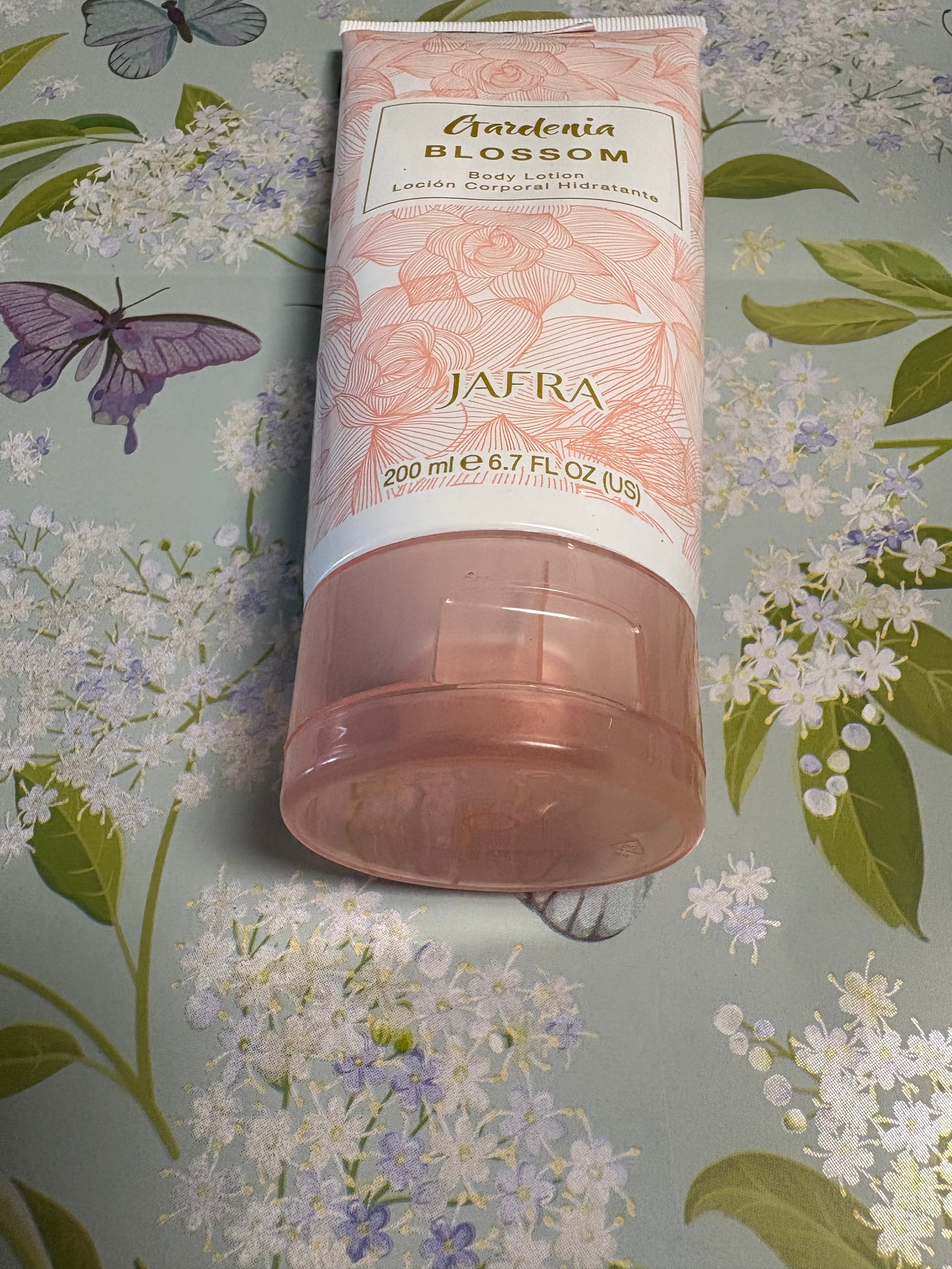 Jafra Gardenia Blossom duo